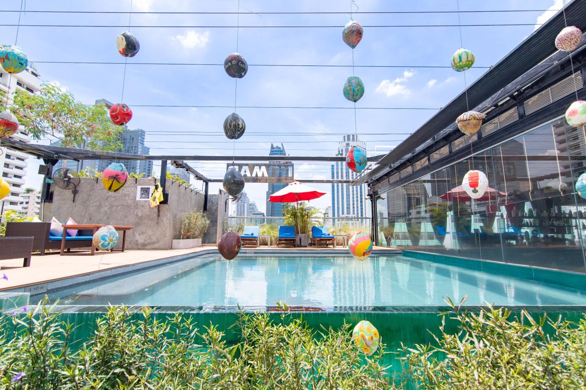 Galleria Sukhumvit 10 Bangkok By Compass Hospitality Екстер'єр фото
